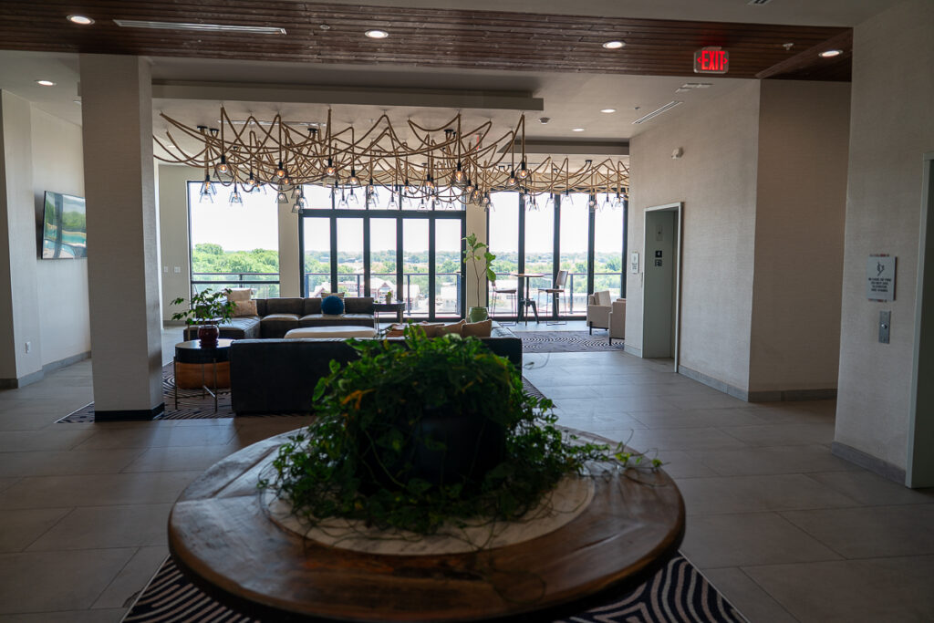 The Elm Hotel – A Perfect Blend of Comfort and Adventure | Lakefront ...